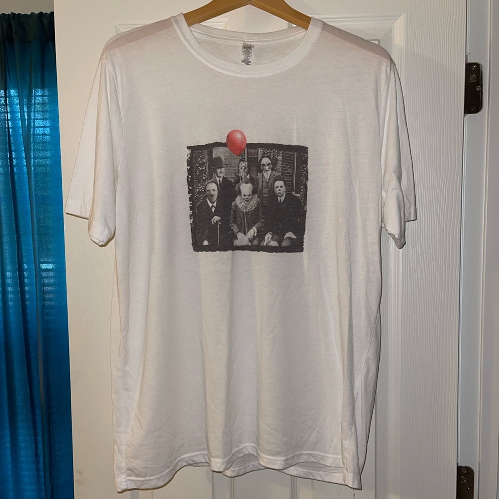 Woman’s XL Halloween Tee